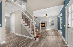 52 Blackberry Trail, Aurora, IL 60506