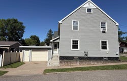 326 W Ridge Street, Ishpeming, MI 49849-1934