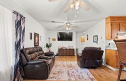 216 Hammond, Hornbeck, LA 71439