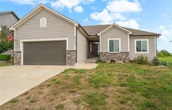 1201 Mesa Drive, Belton, MO 64012