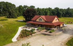 180 Drinkwater Road, Kensington, NH 03833