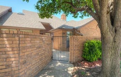 1899 Saddleback Boulevard, Norman, OK 73072