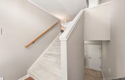 2440 Anna Way, Elgin, IL 60124