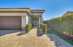3751 SW 97th Ave, Miami, FL 33165