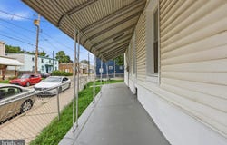 943 MAPLE Terrace, DARBY, PA 19023