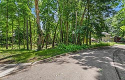 911 N Wooded Lane, Marshall, MI 49068