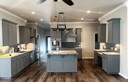 706 E Palestine, Mexia, TX 76667