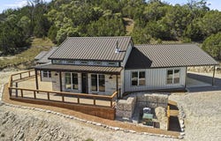 206 Valley Rd, Fredericksburg, TX 78624