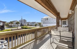 306 Lake Park Boulevard S, Carolina Beach, NC 28428