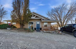 7023 Deer Run, Manhattan, KS 66503