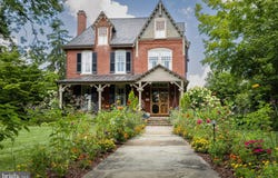 261 MAPLE Avenue, DOYLESTOWN, PA 18901