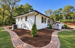 142 LINDBERG ROAD, BESSEMER, AL 35023