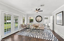 815 E Academy Avenue, Jennings, LA 70546