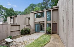 104 Harrops Glen, Williamsburg, VA 23185