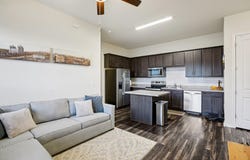 8601 W Gate Blvd, Austin, TX 78745