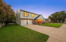 1904 Oakridge Dr, Round Rock, TX 78681