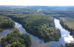 Lake Rd, Morgantown, KY 42261