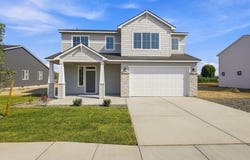 409 Sapphire Ave, Grandview, WA 98930