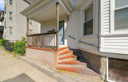 99 Hazard St, New Bedford, MA 02740