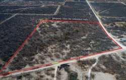 1086 Curtis Bourn, Crystal City, TX 78839
