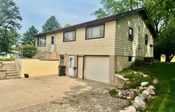705 Alma St, Laurel, NE 68745