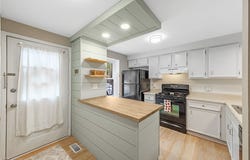 3848 Lake Run Boulevard, Stow, OH 44224