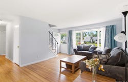 15 Apple Lane, Commack, NY 11725