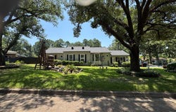1209 Morningside Drive, Lufkin, TX 75904