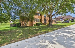 416 Arrowhead Drive, Hurricane, WV 25526