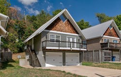 409 W Tahlequah Street, Siloam Springs, AR 72761
