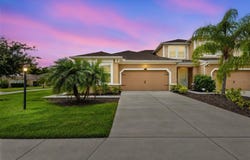 11511 ROLLING GREEN Drive, BRADENTON, FL 34211