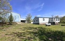1921 63 Highway, Williford, AR 72482