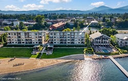 412 Sandpoint Avenue, Sandpoint, ID 83864