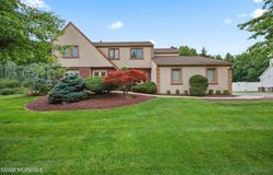 35 Manor Drive, Marlboro, NJ 07746