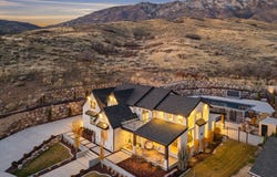 19 E ELK Ct, Alpine, UT 84004