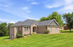 356 Elk Chase Dr, Taylorsville, KY 40071