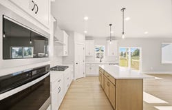 901 Walnut Drive, Norwalk, IA 50211