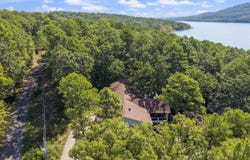 554 Emerald Cove, Shirley, AR 72153