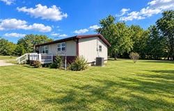 111 S 16th Street, Chetopa, KS 67336