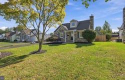 404 EXTON Road, HATBORO, PA 19040