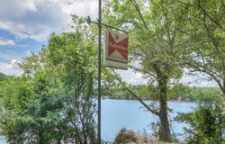800 Rocky Point Road, Covington, GA 30014