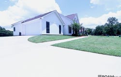 7521 Yucan Rd, Denham Springs, LA 70726