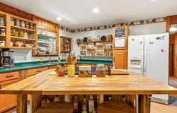 210 McDaniel Lane, Suches, GA 30572