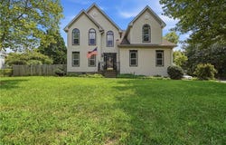 609 Edgewood Arch, Chesapeake, VA 23322