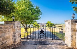 20145 Janak Rd, Coupland, TX 78615