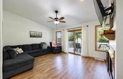 2725 HUMBOLDT Road, GREEN BAY, WI 54311
