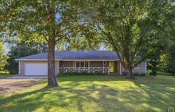 4014 NW Hoch RD, Silver Lake, KS 66539