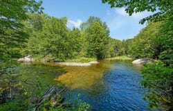 14 Broadway Avenue, Gorham, NH 03581
