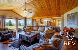 19 Diamond View Rd, Cody, WY 82414