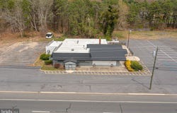 40 E BLACK HORSE PIKE, HAMMONTON, NJ 08037